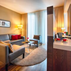 Leonardo Royal Hotel Munich Мюнхен фото 3