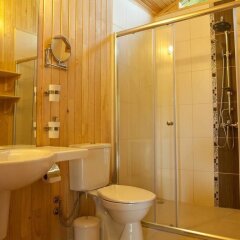 Etenna Bungalow Hotel ванная