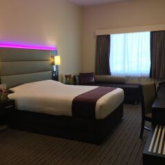 Отель Premier Inn Ibn Battuta Mall комната для гостей
