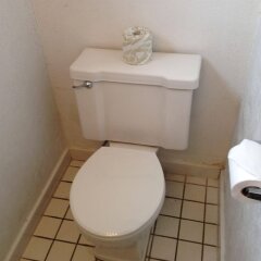 The Hub Motel in Redmond, United States of America from 121$, photos, reviews - zenhotels.com bathroom