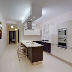 Апартаменты Luxury Apartment, Prime Location in St Julians Сан Джулианс фото 15