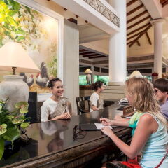 Отель Thavorn Beach Village Resort & Spa Phuket Таиланд, Пхукет - 4 отзыва об отеле, цены и фото номеров - забронировать отель Thavorn Beach Village Resort & Spa Phuket онлайн гостиничный бар