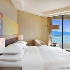 Отель Sheraton Nha Trang Hotel & Spa Вьетнам, Нячанг - отзывы, цены и фото номеров - забронировать отель Sheraton Nha Trang Hotel & Spa онлайн комната для гостей