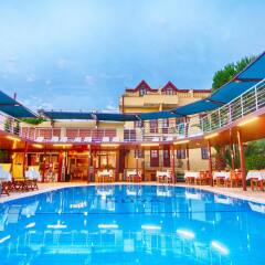 Grand Ruya Hotel Турция, Чешме - 1 отзыв об отеле, цены и фото номеров - забронировать отель Grand Ruya Hotel онлайн бассейн фото 2