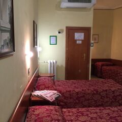 Hotel Helvetia Генуя комната для гостей