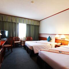 Royal Phuket City Hotel 4* Номер Делюкс фото 6