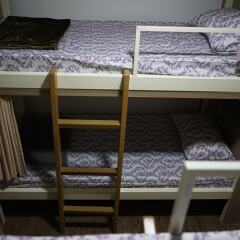 The Victory View Hostel Adults only Бангкок комната для гостей фото 3