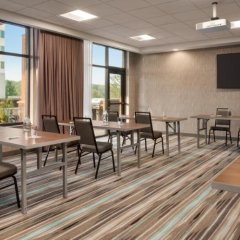 Home2 Suites by Hilton Madison Central Alliant Energy Center in Madison, United States of America from 252$, photos, reviews - zenhotels.com