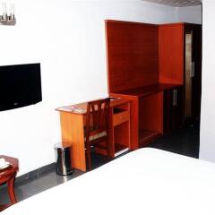 3J's Hotel Ltd удобства в номере фото 2