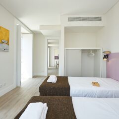 Апартаменты Portugal Ways Santos Azulejos Apartments комната для гостей фото 5