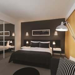 Отель Adina Apartment Hotel Berlin Hackescher Markt Германия, Берлин - 2 отзыва об отеле, цены и фото номеров - забронировать отель Adina Apartment Hotel Berlin Hackescher Markt онлайн фото 6