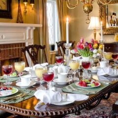 Отель English Bay Inn Bed and Breakfast Канада, Ванкувер - отзывы, цены и фото номеров - забронировать отель English Bay Inn Bed and Breakfast онлайн питание фото 2