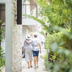 Отель The Rock Hua Hin Boutique Beach Resort фото 2