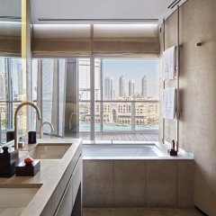 Armani Hotel Dubai в номере
