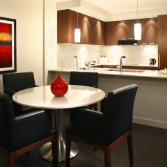 Отель LEVEL Furnished Living Yaletown Seymour Канада, Ванкувер - отзывы, цены и фото номеров - забронировать отель LEVEL Furnished Living Yaletown Seymour онлайн фото 6