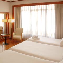 Hotel Madrid Plaza de Espana managed by Melia комната для гостей фото 3