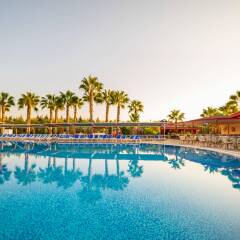 Hane Sun Hotel бассейн