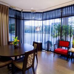 Отель Hampton Inn by Hilton Vancouver-Airport/Richmond Канада, Ричмонд - отзывы, цены и фото номеров - забронировать отель Hampton Inn by Hilton Vancouver-Airport/Richmond онлайн питание