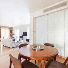 Отель Lux apt w/ Acropolis view Афины комната для гостей фото 3