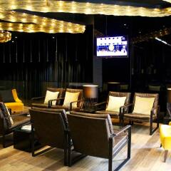 Отель 9Hotel Mercy развлечения