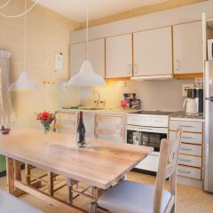 Отель Mellieha Holiday Centre Меллиха в номере
