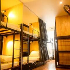 Отель See you at Lily's Hostel Вьетнам, Ханой - 1 отзыв об отеле, цены и фото номеров - забронировать отель See you at Lily's Hostel онлайн бассейн фото 3