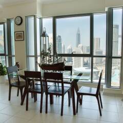 Отель HiGuests Vacation Homes - The Residences Дубай питание