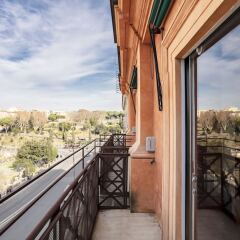 Отель Sweet Inn - Colosseo View балкон
