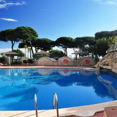 Отель Blanes Beach Испания, Бланес - отзывы, цены и фото номеров - забронировать отель Blanes Beach онлайн бассейн фото 2