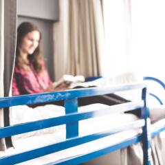Отель Hatters Hostel Liverpool Великобритания, Ливерпуль - отзывы, цены и фото номеров - забронировать отель Hatters Hostel Liverpool онлайн комната для гостей фото 2