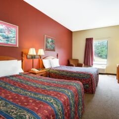 Отель Howard Johnson by Wyndham University of Alabama Tuscaloosa комната для гостей фото 3