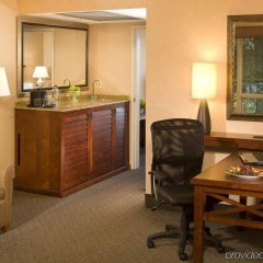 Embassy Suites by Hilton San Francisco Airport Waterfront in San Francisco Bay, United States of America from 239$, photos, reviews - zenhotels.com room amenities