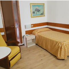 Piccolo Hotel комната для гостей