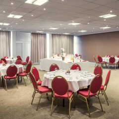 Hotel Mercure Paris Le Bourget фото 2