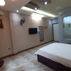 Отель OYO 833 Hoang Gia Motel Ханой комната для гостей фото 3