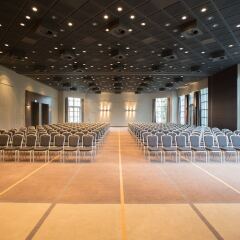 Crowne Plaza Frankfurt Congress Hotel спортивное сооружение