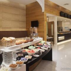 Отель Holiday Inn Express Chengdu Gulou питание