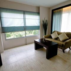 Отель Royal View Resort Rangnam Бангкок комната для гостей фото 3