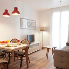 Отель MH Apartments Sagrada Familia Испания, Барселона - отзывы, цены и фото номеров - забронировать отель MH Apartments Sagrada Familia онлайн комната для гостей фото 2