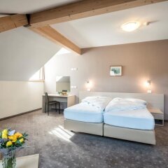 Hotel Weingarten Кальдаро-сулла-Страда-дель-Вино комната для гостей фото 4