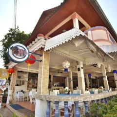 Lotus Friendly Hotel Самуи бассейн