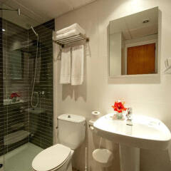 Отель Hostal Montesol ванная