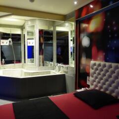 Отель Love Hôtel - Adults Only Франция, Париж - отзывы, цены и фото номеров - забронировать отель Love Hôtel - Adults Only онлайн спа