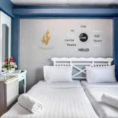 Отель Sawasdee Khaosan Inn комната для гостей