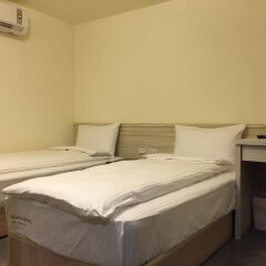 Backpackers Hostel-Ximending branch сейф в номере