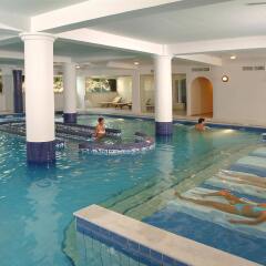Aquamare Beach Hotel & Spa бассейн