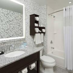 Отель Hampton Inn - Washington DC/White House ванная фото 2