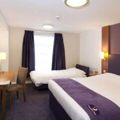 Отель Premier Inn York - Blossom St South комната для гостей фото 3