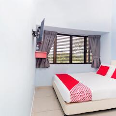 Отель OYO 220 Hotel Sri Maluri Малайзия, Куала-Лумпур - отзывы, цены и фото номеров - забронировать отель OYO 220 Hotel Sri Maluri онлайн комната для гостей фото 2