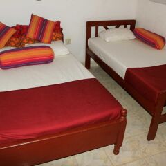 Отель Bevary Holiday Home Анурадхапура сейф в номере